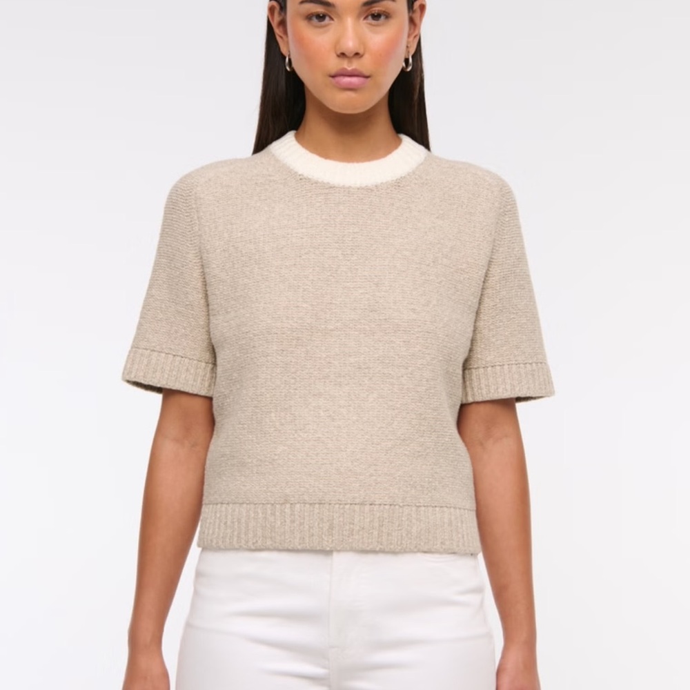 The A&F Madeline Textural Crew Sweater Tee NWT